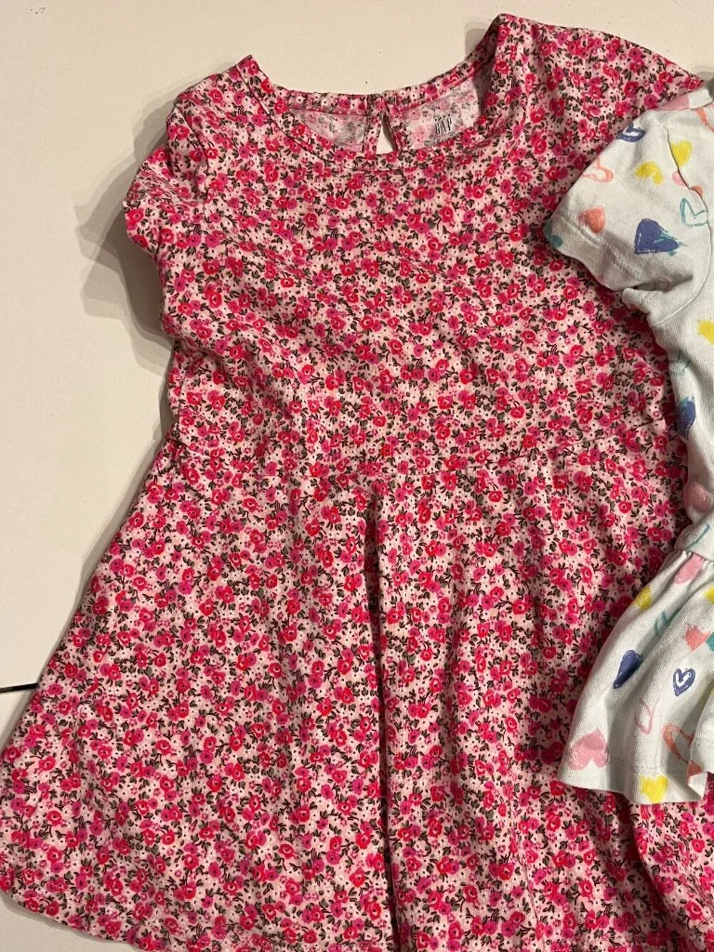 Gap Girls Clothing Bundle 2T Floral Dress and Heart Top